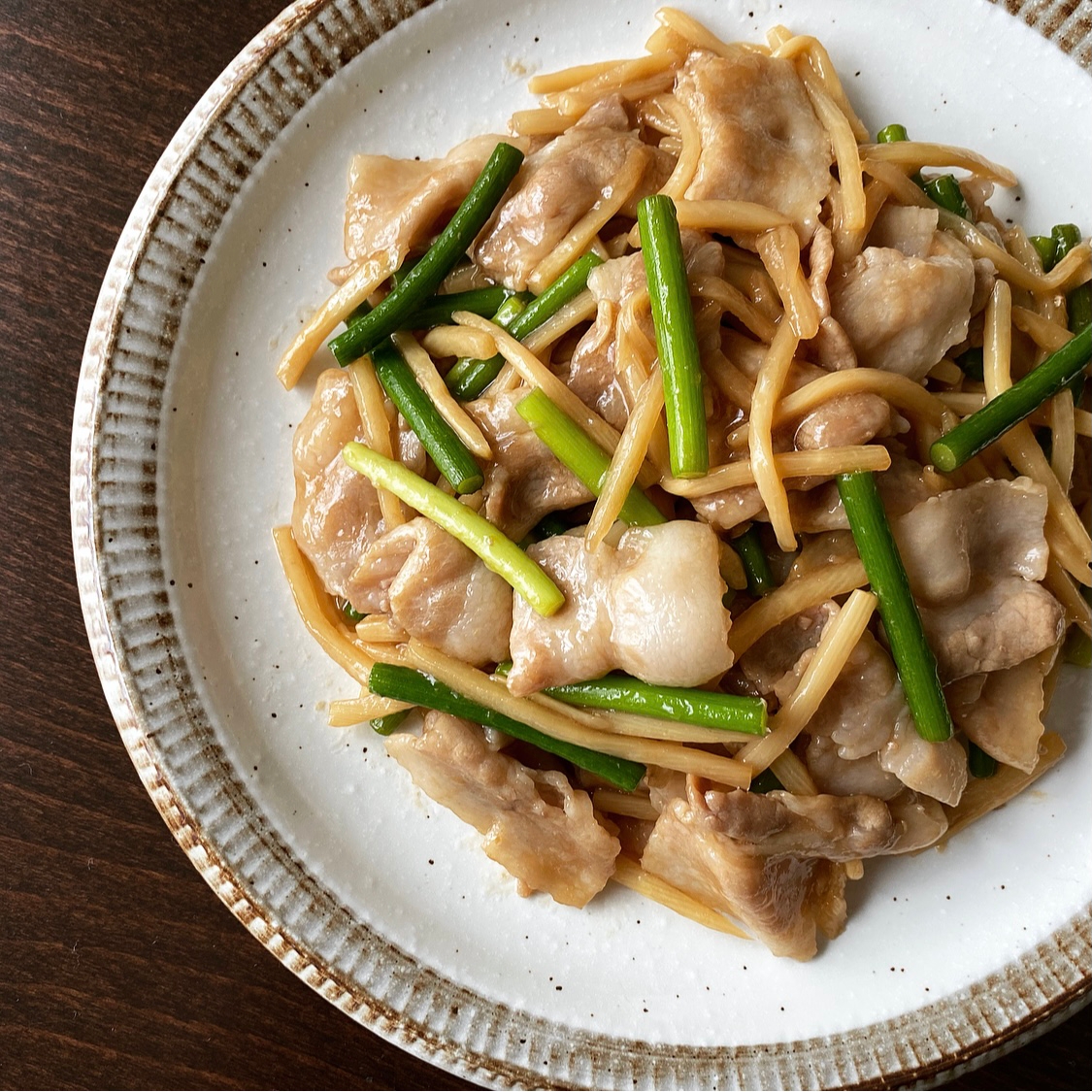 やみつき 豚肉と筍とにんにくの芽のオイスター炒め レシピ 作り方 By 凜姉 楽天レシピ やみつき 豚肉と筍とにんにくの芽のオイスター炒め レシピ 作り方 By 凜姉 楽天レシピ