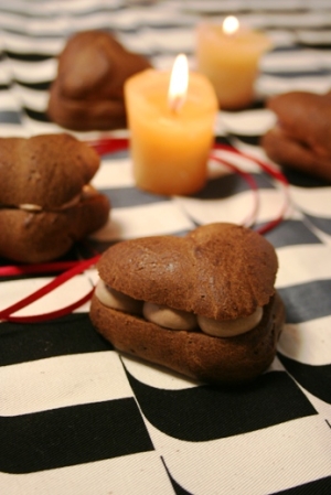 バレンタインには、ハートなシューで。