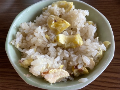 秋に食べたくなる栗ご飯