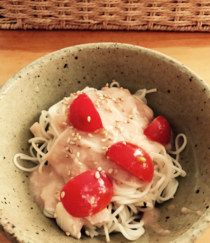 ミニトマトトロロそうめん