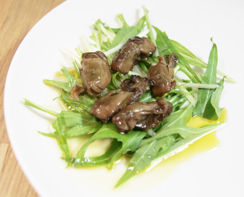 1分でできるおつまみ♪牡蠣コンフィの水菜和え