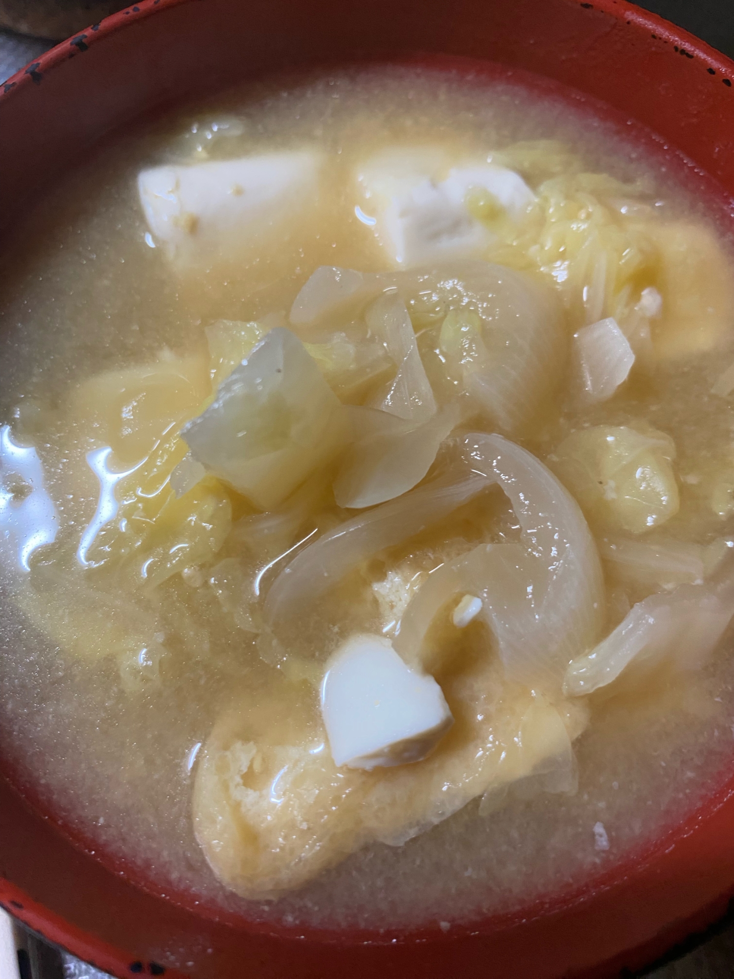 白菜と玉ねぎの味噌汁