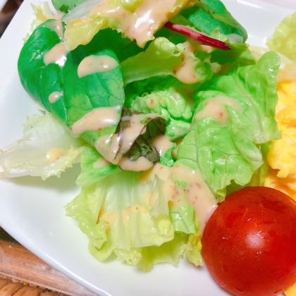 ❤　カニカマ＆ロースハム入り野菜サラダ　❤