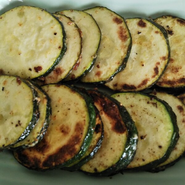 ズッキーニのマヨネーズ焼き レシピ 作り方 By Taka Tt 楽天レシピ ズッキーニのマヨネーズ焼き レシピ 作り方 By Taka Tt 楽天レシピ