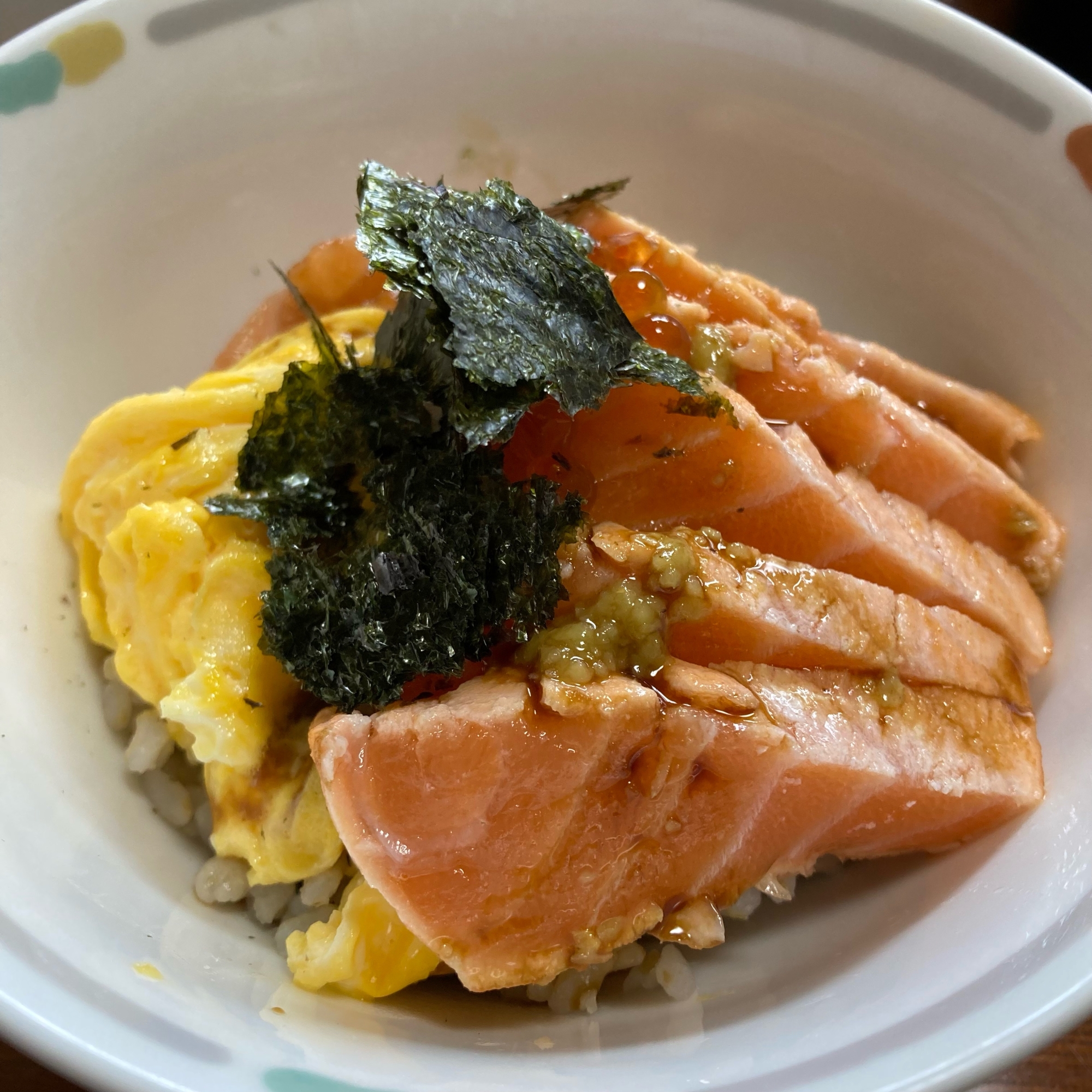 コストコ素材 炙ったつもりサーモン丼 レシピ 作り方 By 好き嫌い大王の料理番 楽天レシピ コストコ素材 炙ったつもりサーモン丼 レシピ 作り方 By 好き嫌い大王の料理番 楽天レシピ