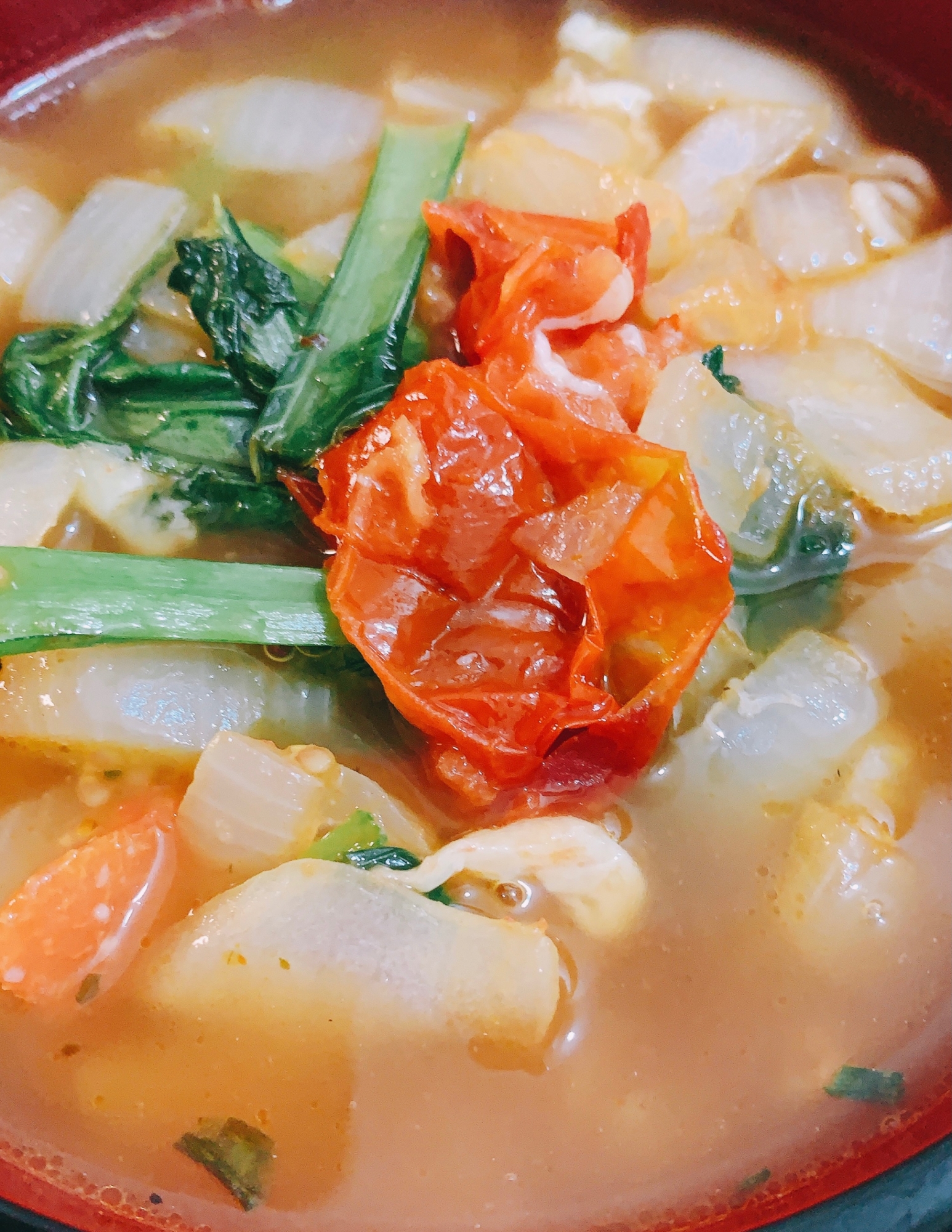 インスタントアレンジ にんにく焼トマト醤油ラーメン レシピ 作り方 By Tweemy 楽天レシピ インスタントアレンジ にんにく焼トマト醤油ラーメン レシピ 作り方 By Tweemy 楽天レシピ