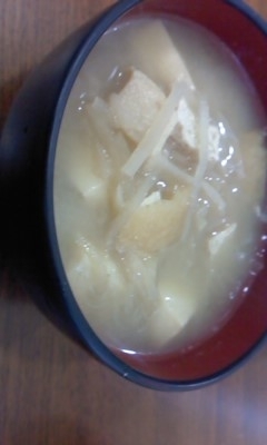 大根と高野豆腐のお味噌汁