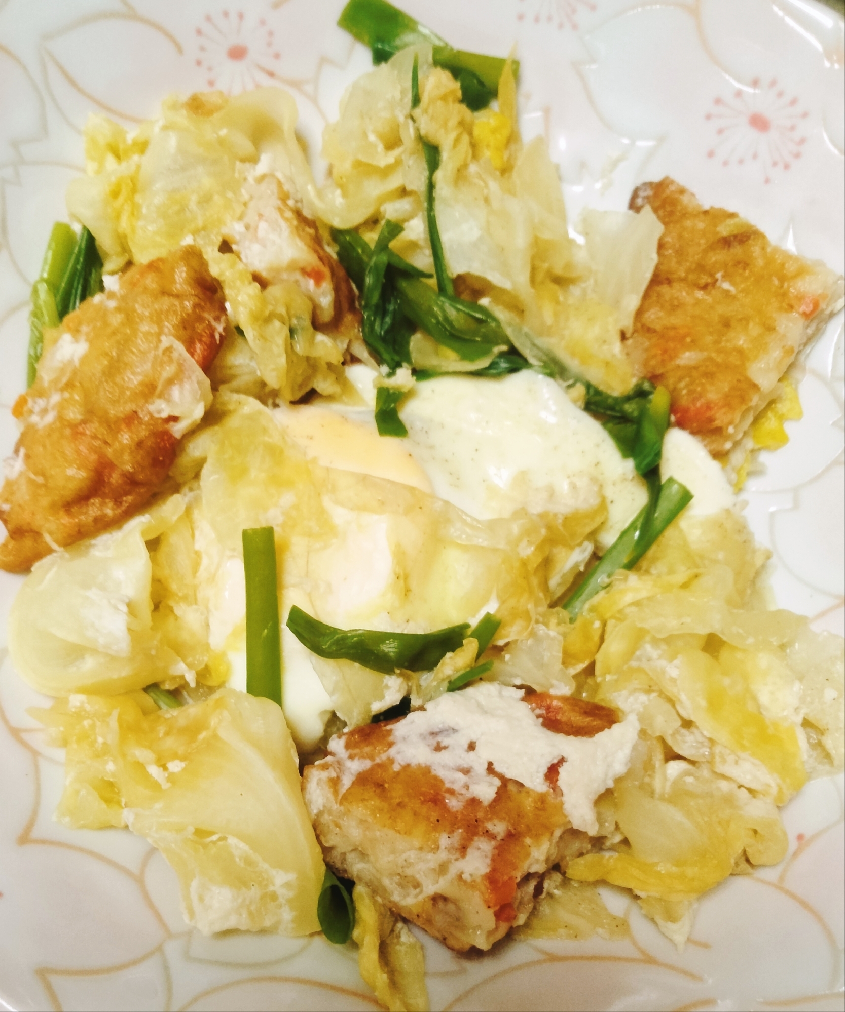 納豆のタレで簡単！キャベツと葱と野菜天の豆乳巣籠り