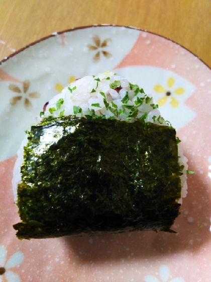 おかかＩＮ青海苔おにぎり