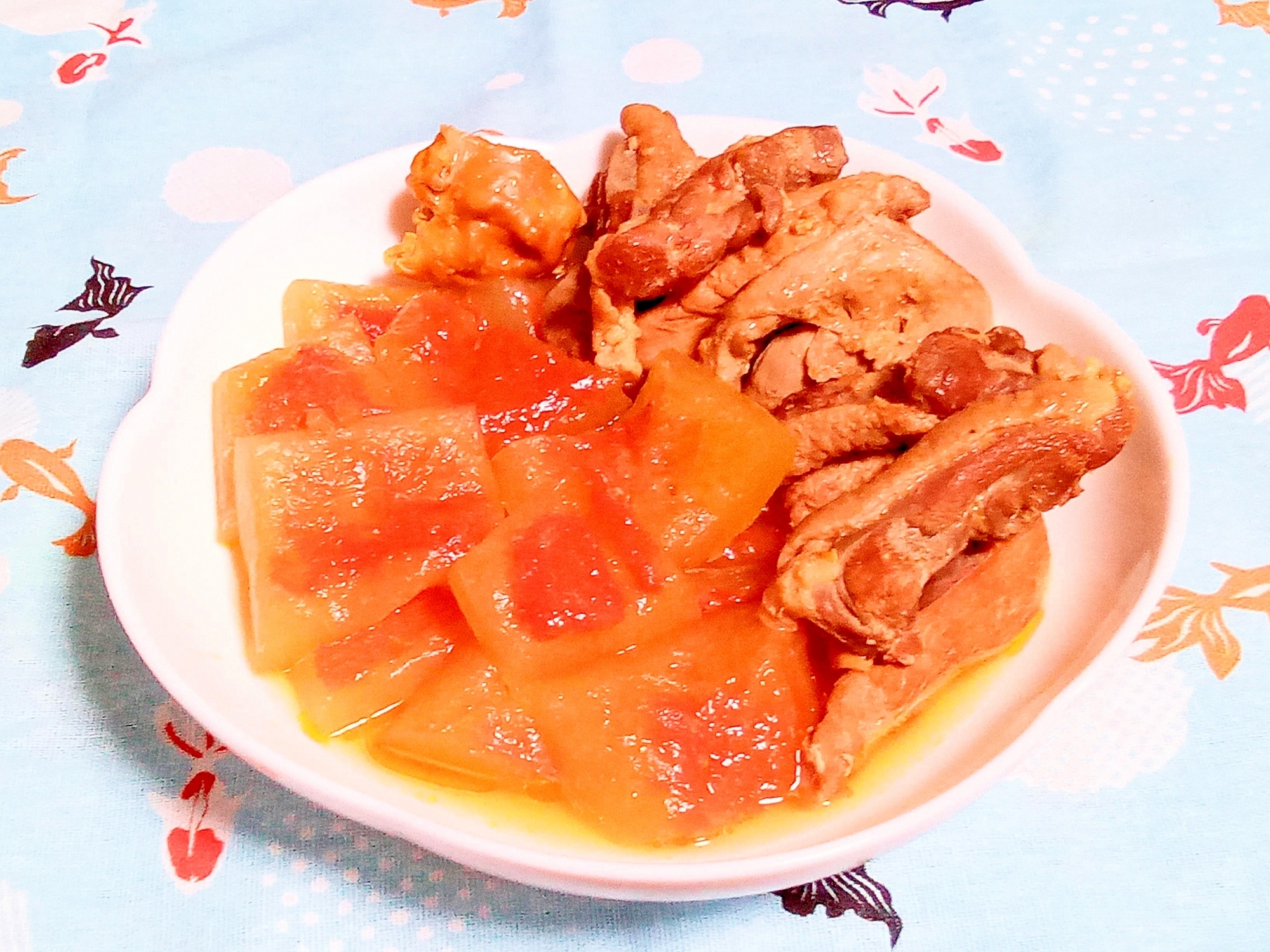 圧力鍋で柔らか～♥️親鶏とスイカの皮の旨煮