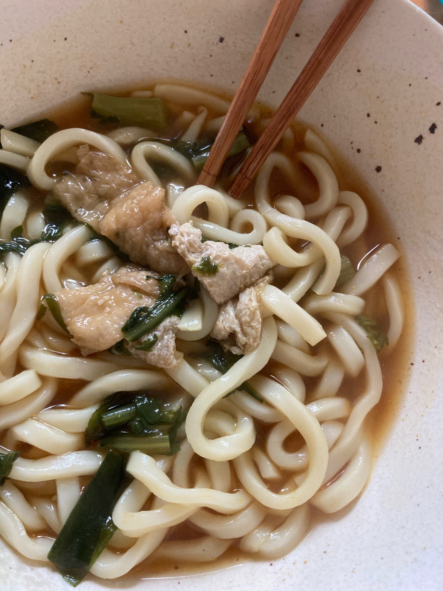 油揚げと春菊のうどん