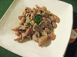 【おすすめレシピ】金時豆と豚肉の煮込み