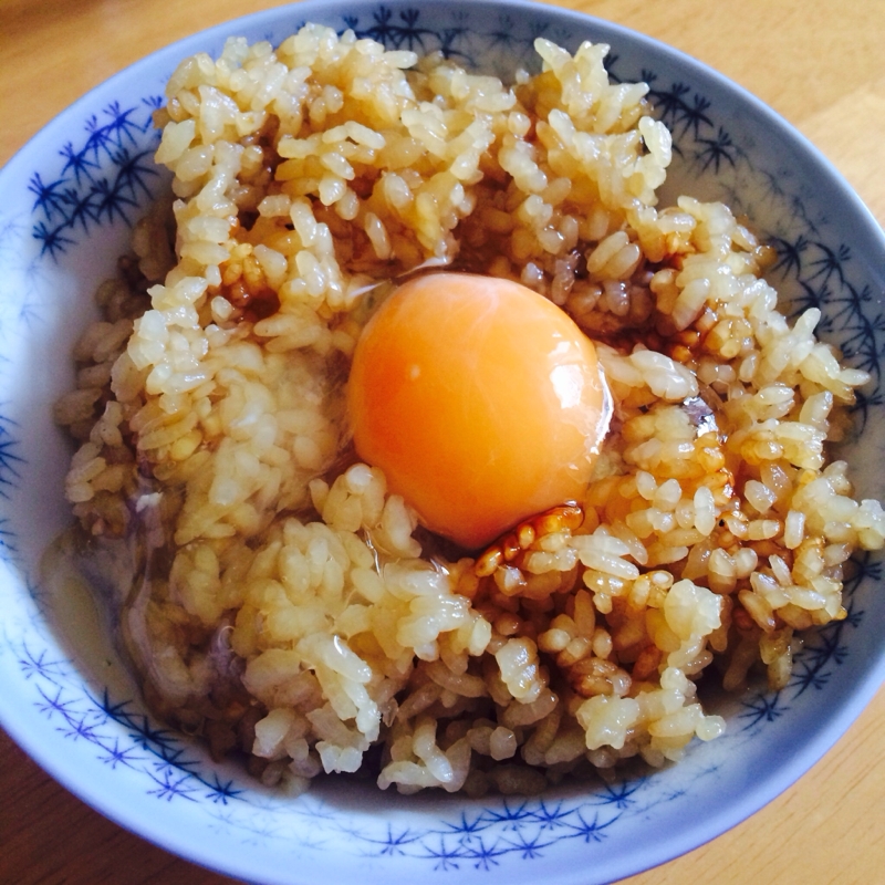 いかなご煮汁で炊き込みご飯（たまご）