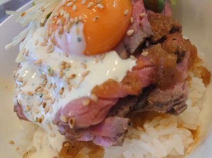 手作りローストビーフを丼ぶりに~♪