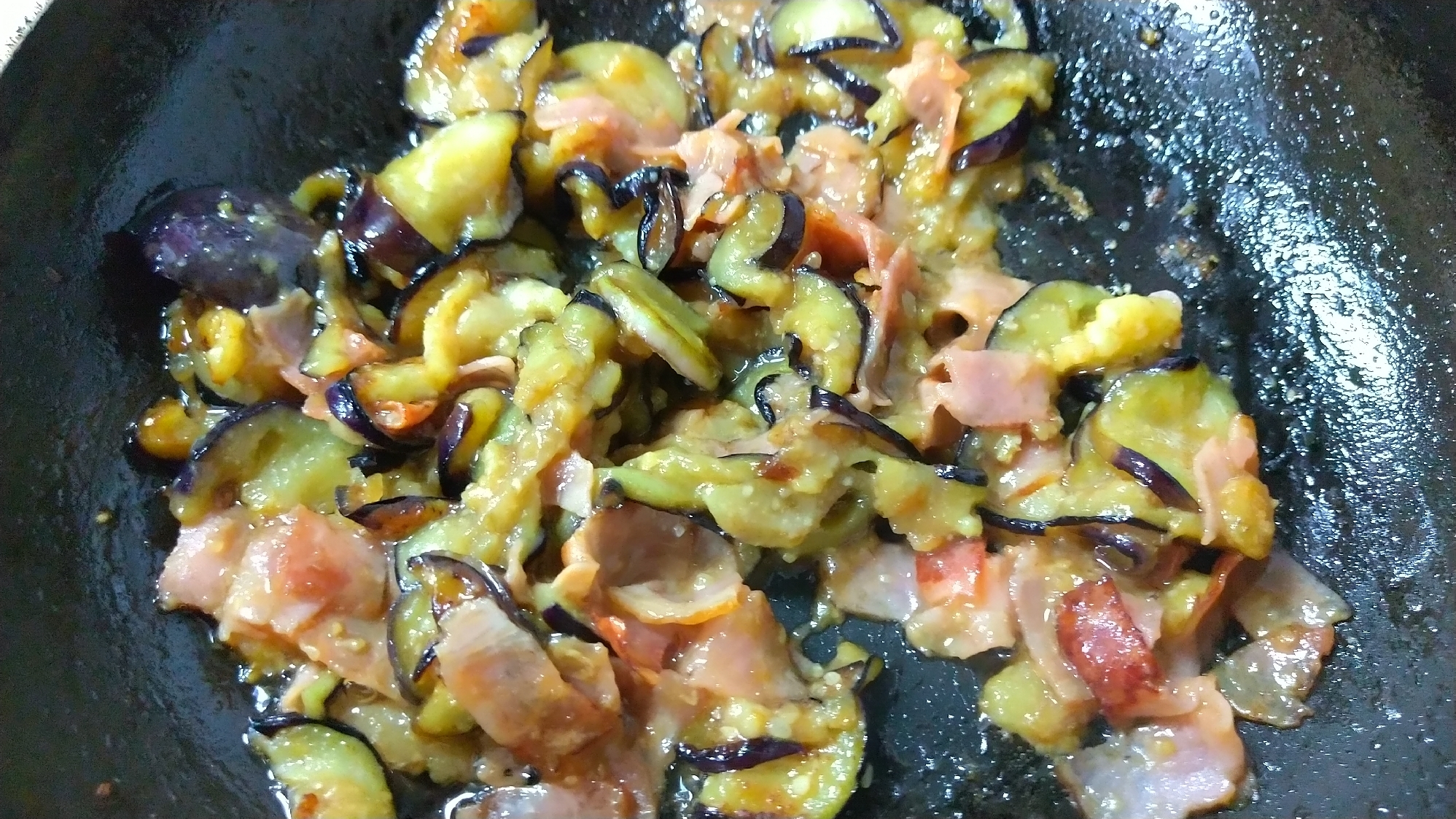 茄子とベーコンの甘味噌炒め