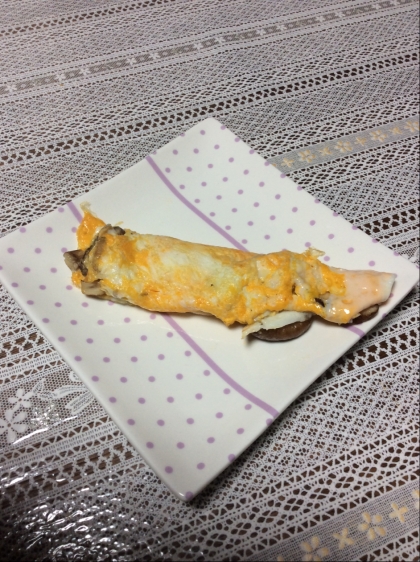 椎茸好きの娘の朝食に作りました。椎茸の旨味と、とろけたチーズが絶妙だわぁ〜❤️積雪の中元気に出勤しました❤️
ご馳走様でした(*^^*)v