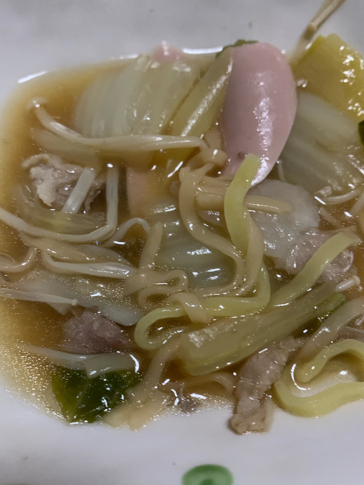 魚肉ソーセージとお野菜の塩ラーメン