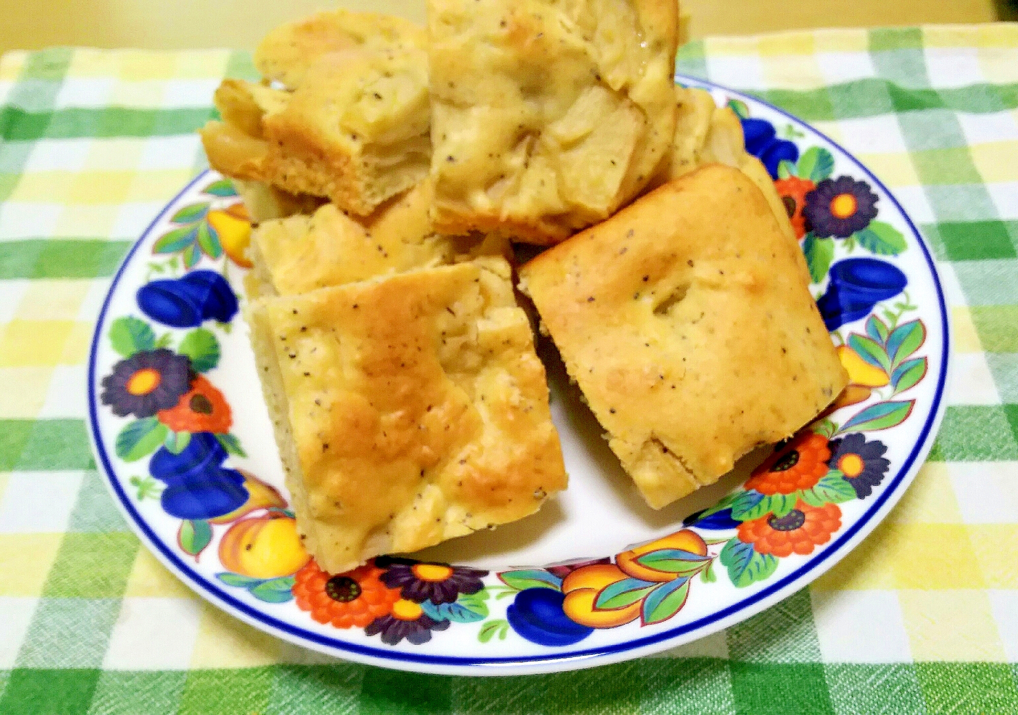 ホットケーキミックスで簡単！紅茶りんごケーキ