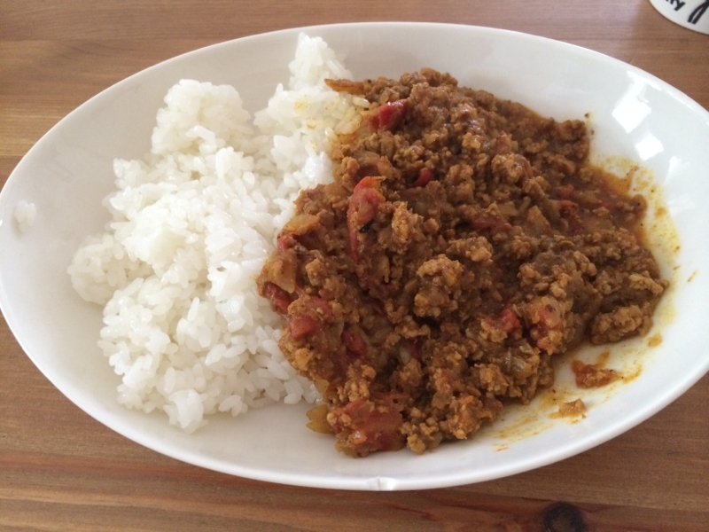 手作りカレーパウダーで作るキーマカレー