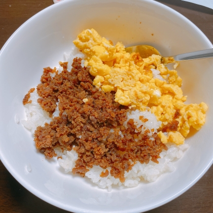 盛り付けがガサツで見た目はイマイチですが、味は美味しく出来ました♪