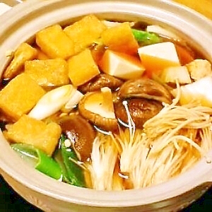 うちの寄せ鍋(鶏団子鍋)