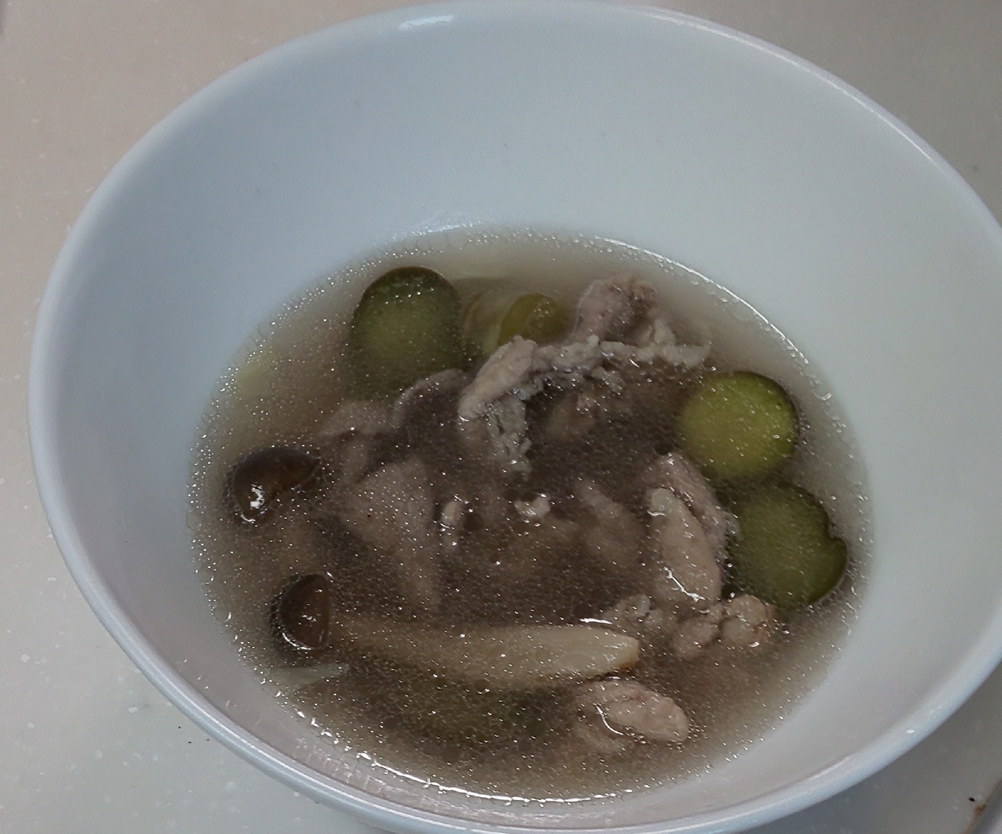 ＊長なすと豚肉の中華スープ＊