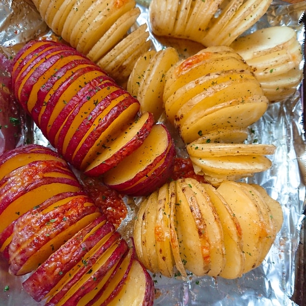 色々じゃがいもで ハッセルバックポテト レシピ 作り方 By じゃが塩 楽天レシピ 色々じゃがいもで ハッセルバックポテト レシピ 作り方 By じゃが塩 楽天レシピ