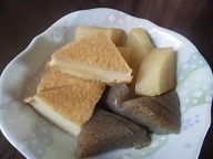 厚揚げ豆腐と大根とこんにゃくの煮物(^○^)