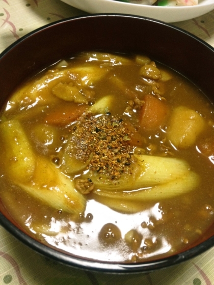 余りカレーで美味しく出来ました(＾ー^)ノ
家族も美味しい、美味しいと大絶賛でした♪( ´▽｀)