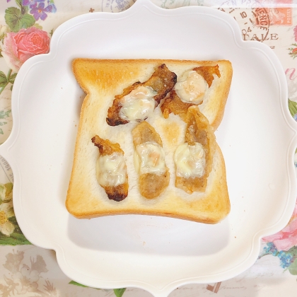 チーズトーストアレンジ スモークサーモンのせて