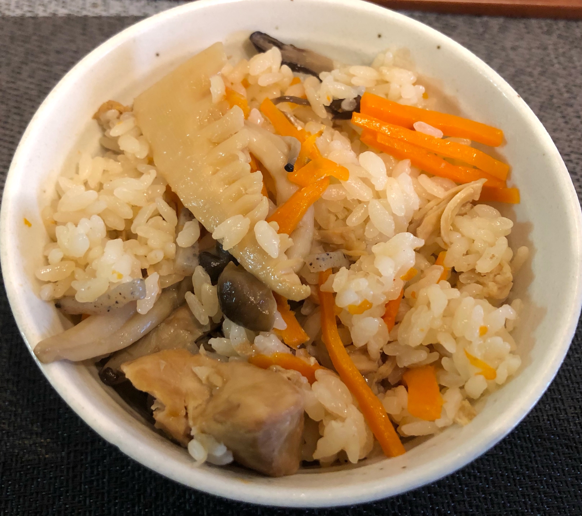 秋の味覚たっぷり炊き込みご飯 レシピ 作り方 By 葉月 楽天レシピ 秋の味覚たっぷり炊き込みご飯 レシピ 作り方 By 葉月 楽天レシピ