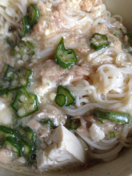 写真、麺と一緒になりました。でも、普通のそうめんより満腹感充分でした。栄養もつきました。ご馳走様でした^ - ^