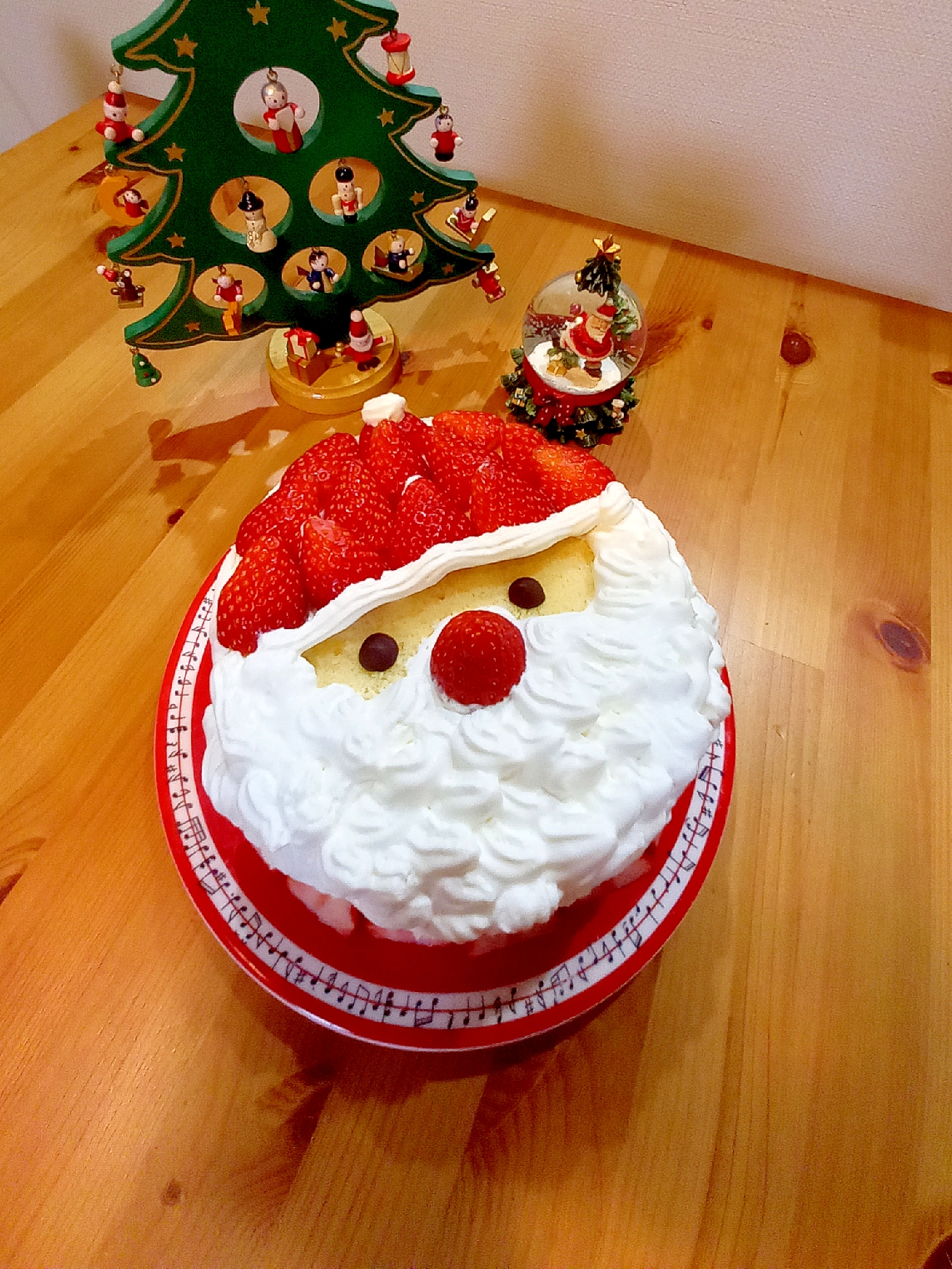 サンタクロース♪苺ショートケーキ レシピ・作り方 by genkororin 