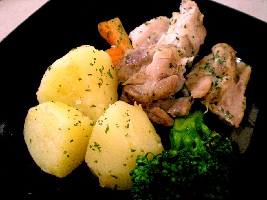 鶏肉と野菜のオールインワン蒸しお弁当