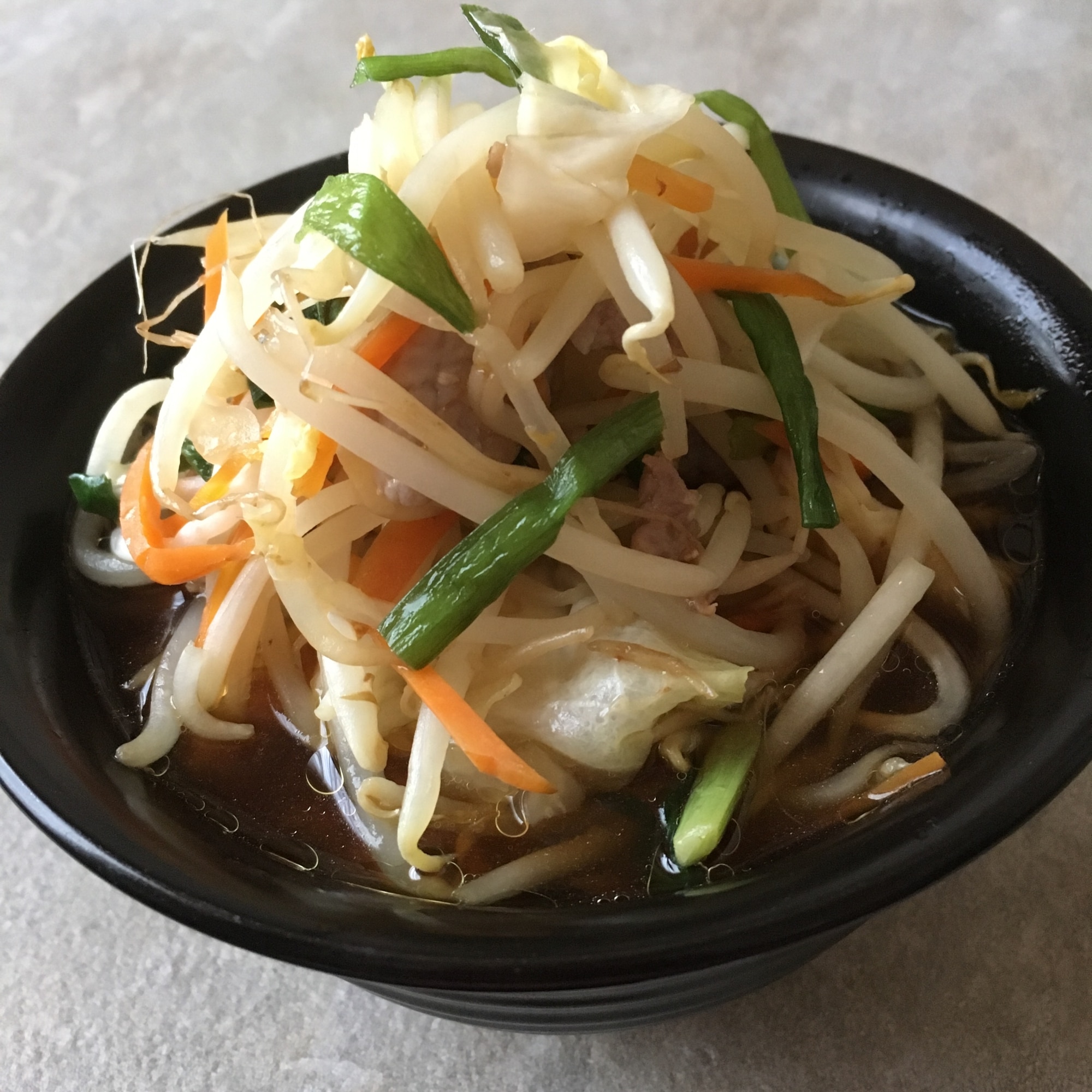 マルちゃん正麺de野菜たっぷり醤油タンメン♪