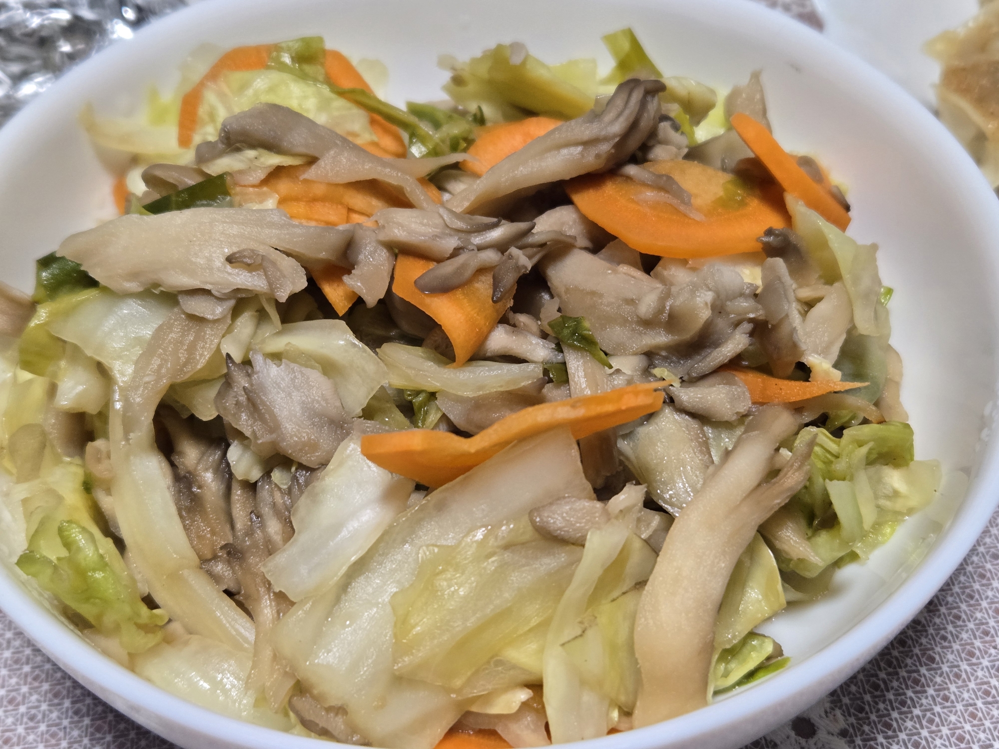 レンジでキャベツと舞茸のポン酢蒸し