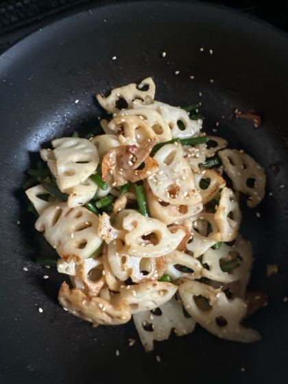 簡単！作り置きおかず！レンコンのにんにく炒め