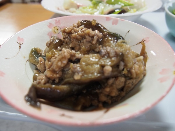 茄子と豚ミンチの炒めもの