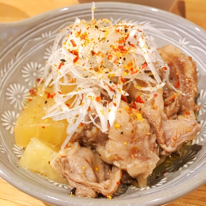 スジ肉を頂いたので作って見ました。
ご飯がすすみますねー！