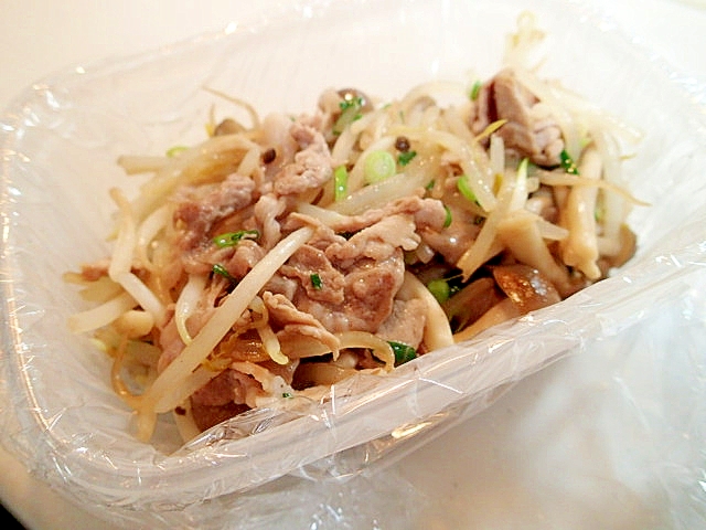 創味で 豚ロース しめじ もやし炒め レシピ 作り方 By ぷ みぃまま 楽天レシピ