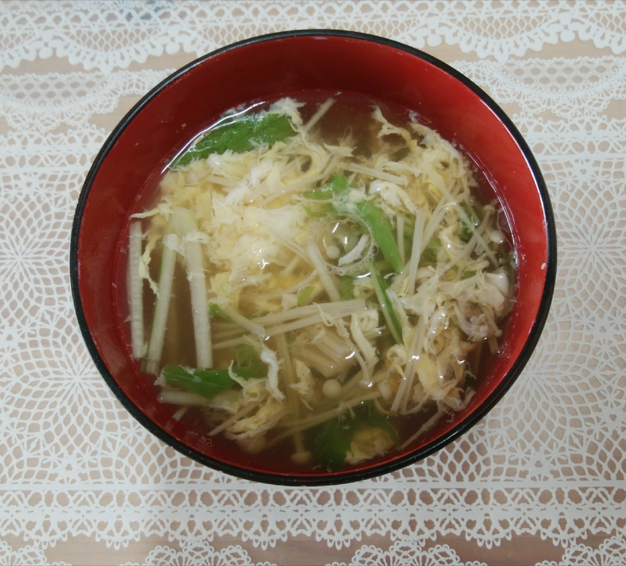 えのきと水菜と卵のお吸い物