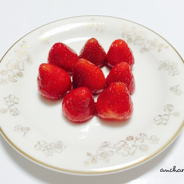 酸っぱいいちごの宝石 砂糖漬け レシピ 作り方 By なーちゃんまま 楽天レシピ 酸っぱいいちごの宝石 砂糖漬け レシピ 作り方 By なーちゃんまま 楽天レシピ