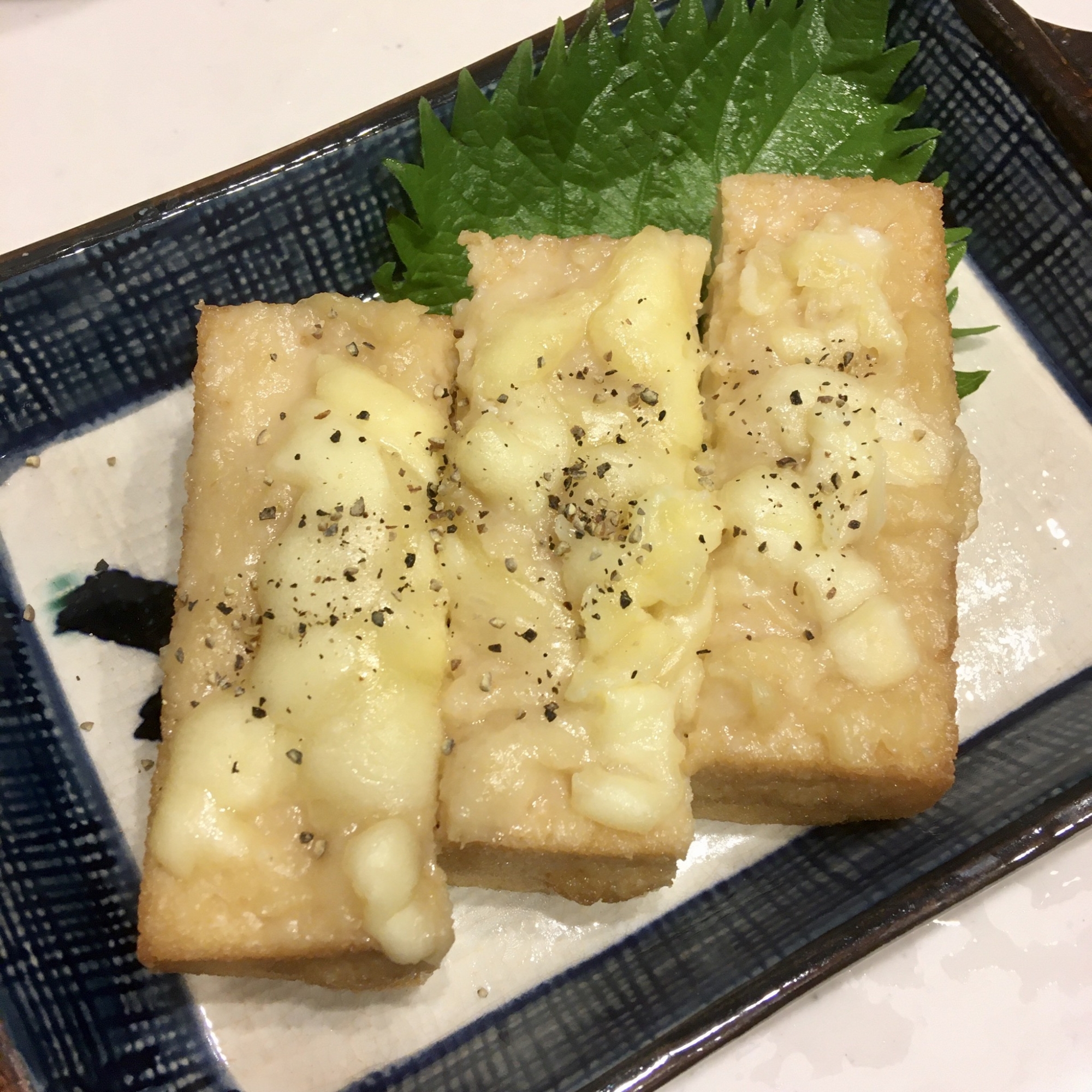 厚揚げの味噌チーズ焼き