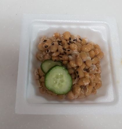 きゅうりの漬物作っていたので、お昼に納豆に加え、とてもおいしかったです☘️
いつもありがとうございます(*^ーﾟ)