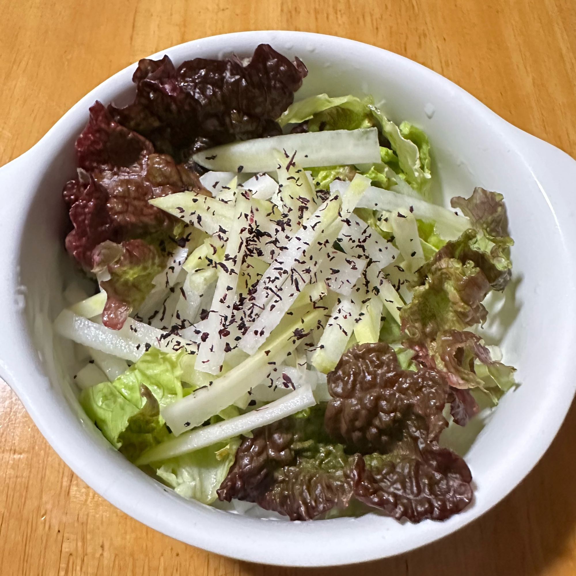 レタスと大根のゆかりサラダ⋱⚘⋰