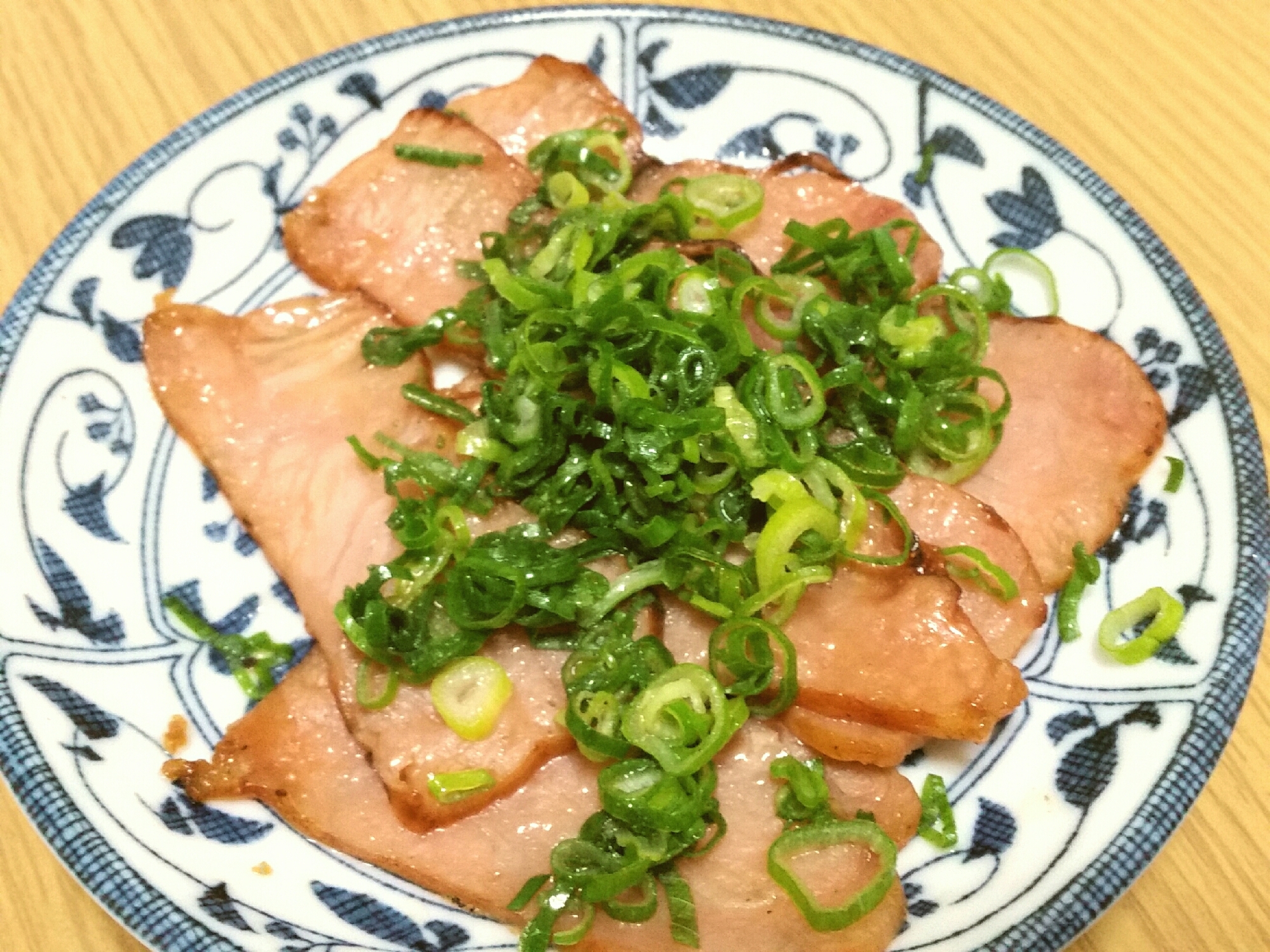 おつまみに簡単♪ねぎ塩焼き豚