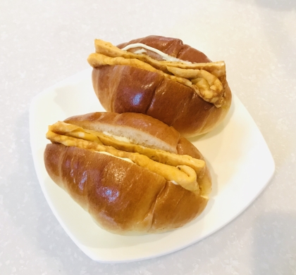 マヨ麺つゆのふっくら卵焼きバターロールサンド♡