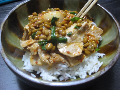 豚キム納豆丼