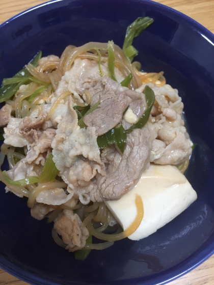 糸こんにゃくも入れてさらにカサ増ししました。ご飯に合う甘辛味で美味しかったです♪