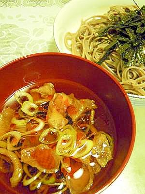 鶏皮ラー油ねぎ蕎麦　虎ノ門風